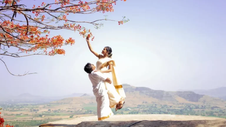 ఆకాశంలో తొకచుక్క కాదు అది గ్రహాంతరవాసుల నౌక